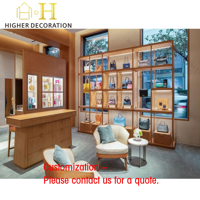 Interior Design Retail - Rak Display Tas Kulit Mewah untuk