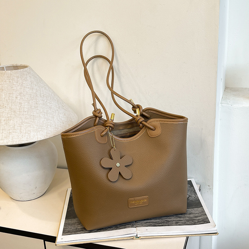Interior Design Class - Tas Tote Kapasitas Besar untuk Wanita