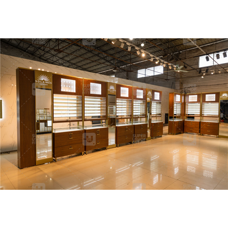 Desain Interior Toko Kacamata  - Interior Design Retail ulasan dan harga