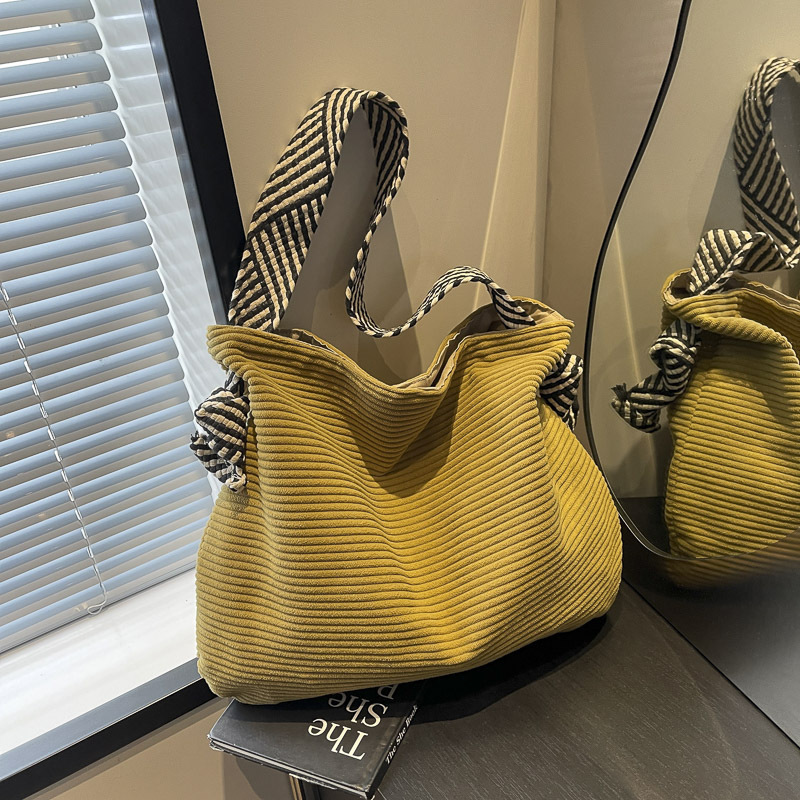 Tas Tote Kapasitas Besar untuk - Interior Design Class ulasan dan harga