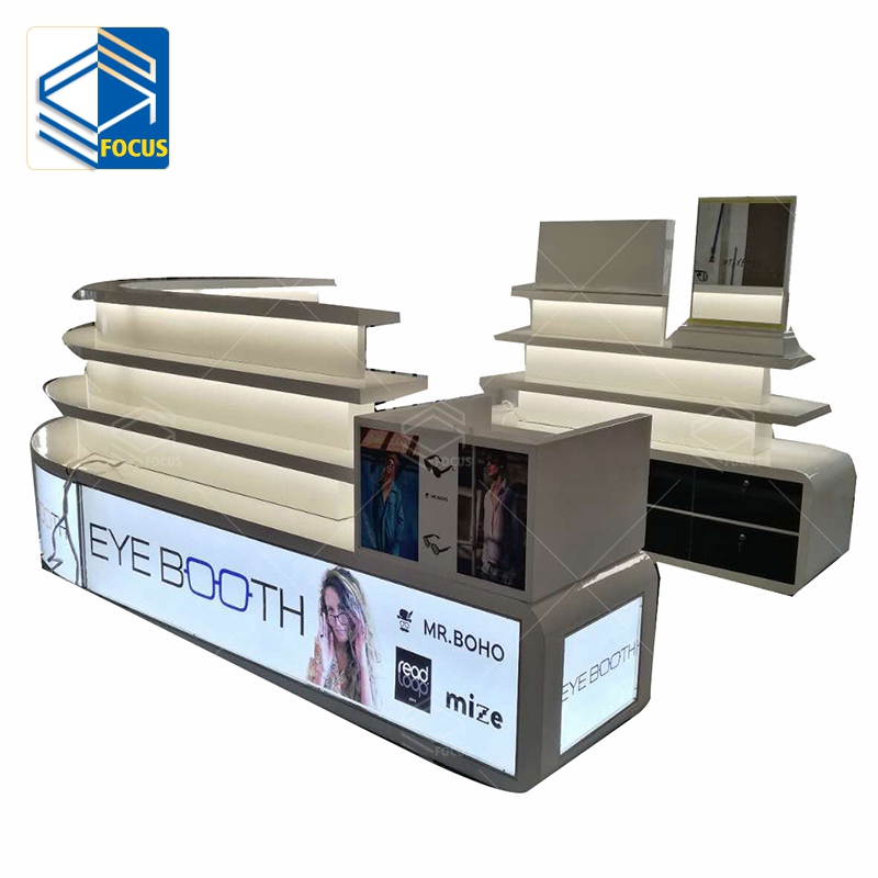 custom.Commercial Retail Optic - Interior Design Retail ulasan dan harga