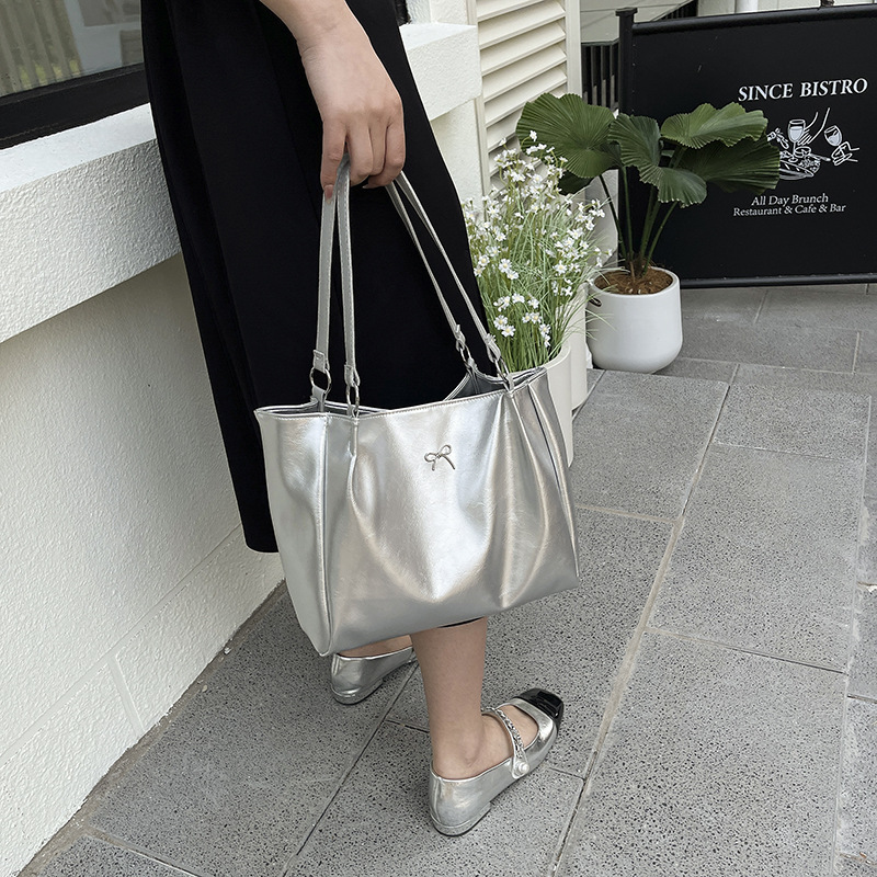 Tas Tote Lembut Kasual Besar R - Interior Design Class ulasan dan harga